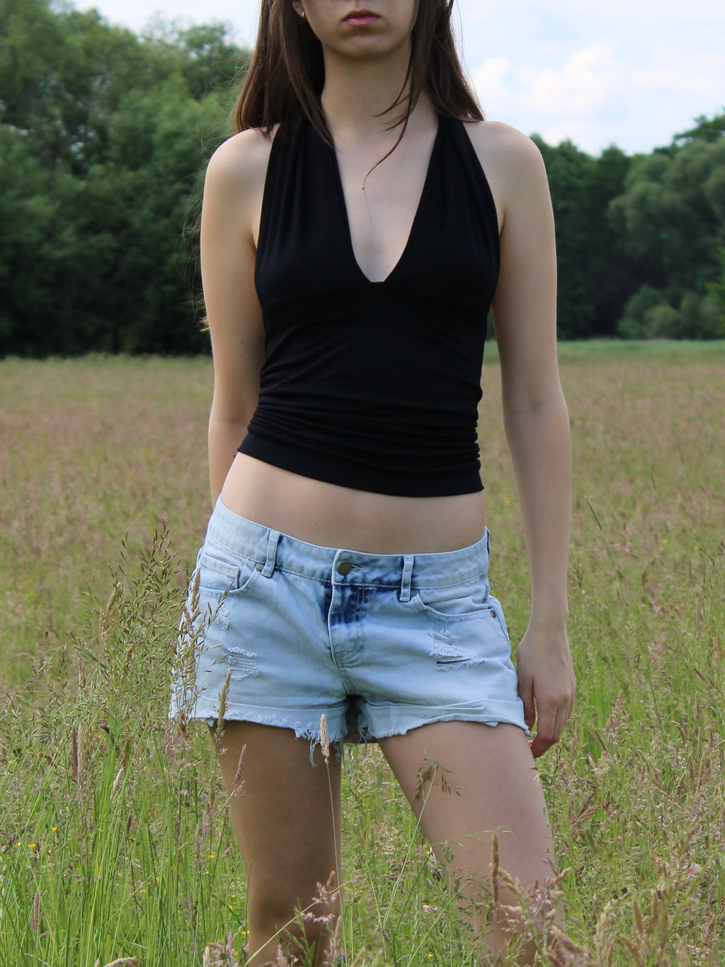 Top halter backless black